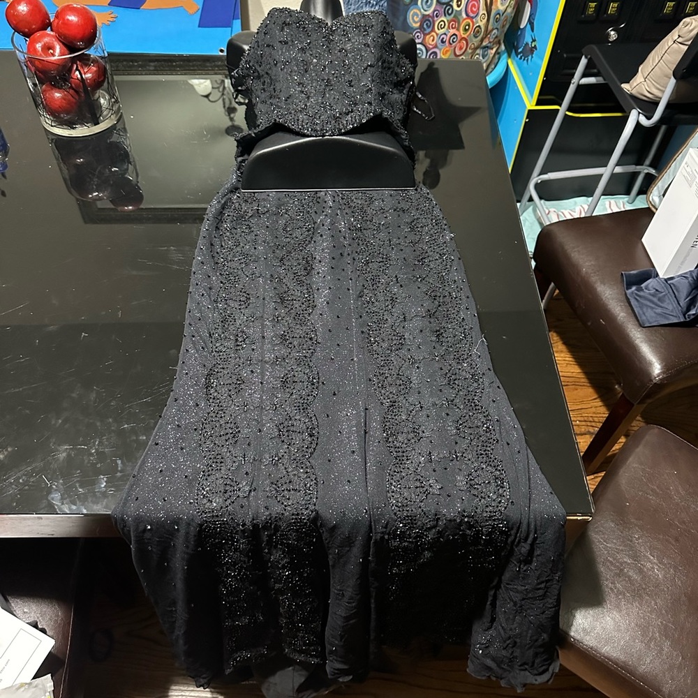 Two piece polyester Gown/ dress - Picture 6 of 9